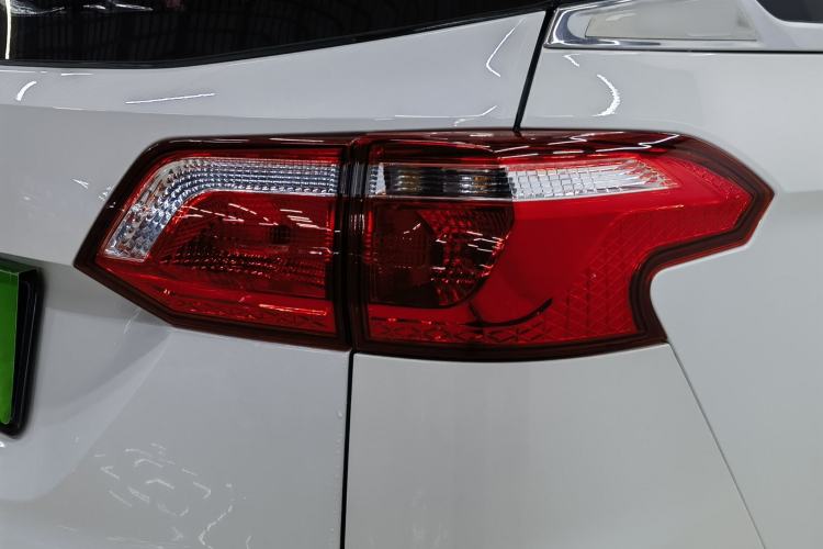 Used Wuling Hongguang S3 2018 1.5L Manual Luxury Model China V Standard
