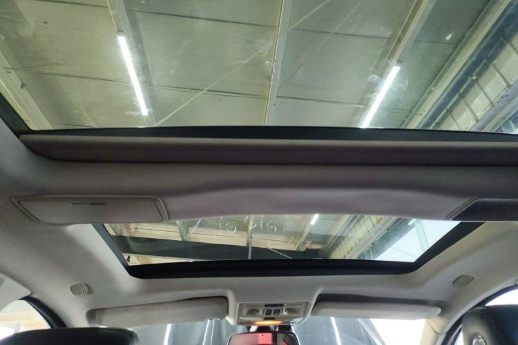 Used Jaguar XJ 2014 XJL 2.0T Two-Wheel-Drive Elegant Business Edition
