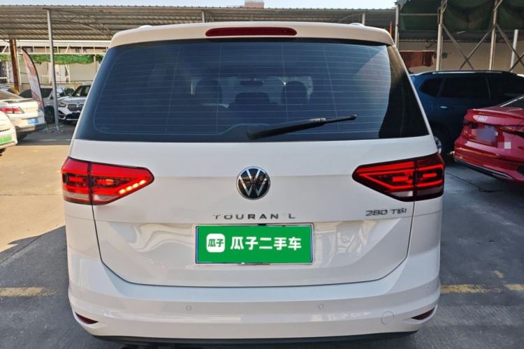 Used Volkswagen Touran 2021 Touran L 280TSI DSG Comfort Edition 7 Seats
