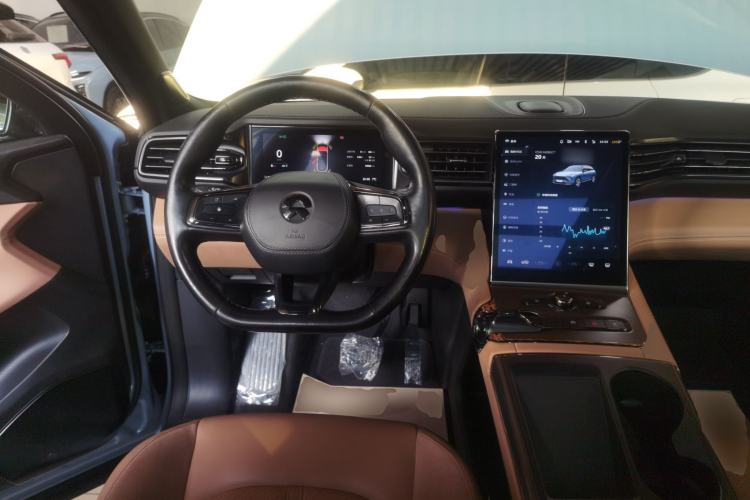 Used Nio ES6 2019 430 km Performance Version
