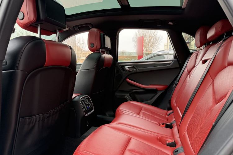 Used Porsche Macan 2021 Macan 2.0T