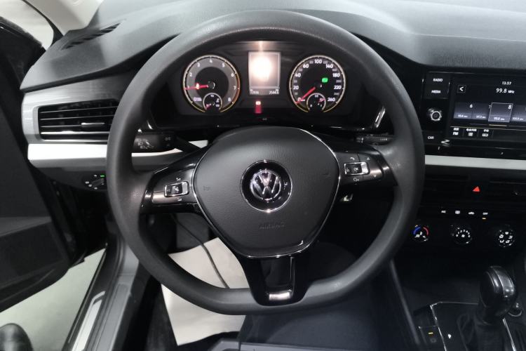 Used Volkswagen Lavida 2019 1.5L Automatic Comfort Edition China VI Standard
