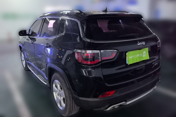 Used  Compass 2017 200T Automatic Family Edition