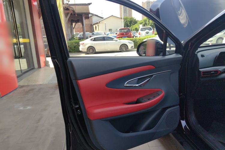 Used Changan UNI-T 2020 1.5T Prestige Version
