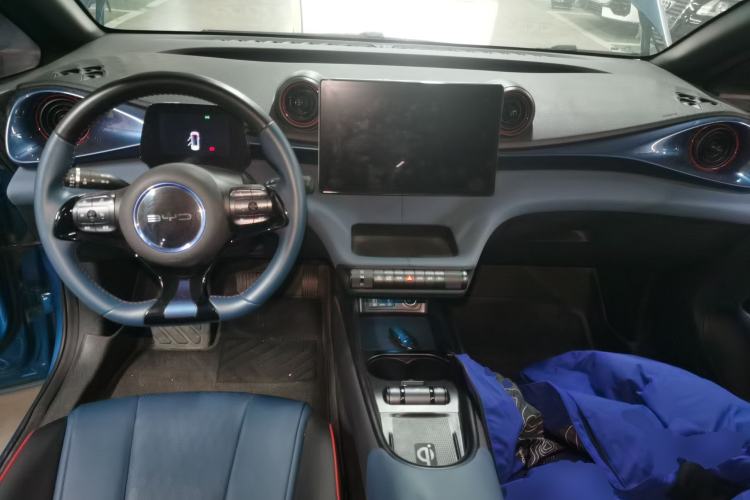 Used BYD Dolphin 2021 405 km Fashion Edition
