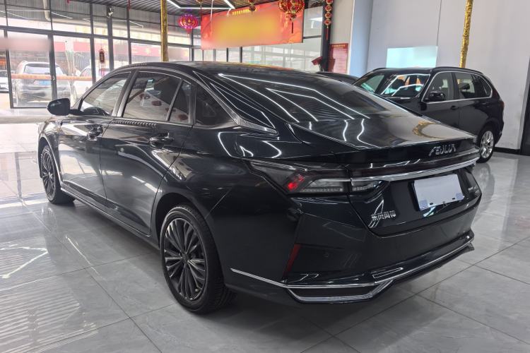 Used Dongfeng Aeolus Yixuan MAX 2023 1.5T Super-Powered Dad Edition
