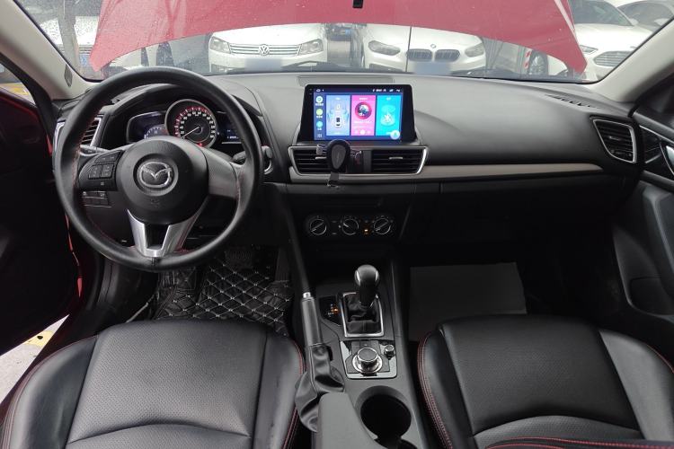 Used Mazda Mazda 3 Axela 2016 Sedan 1.5L Automatic Comfort Model
