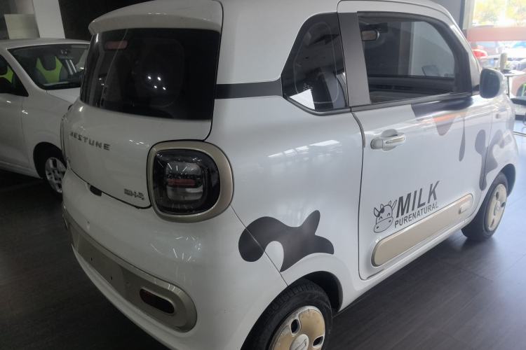 Used Bestune Pony 2024 170km Range Energizing Horse
