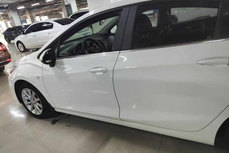 Used Chevrolet Cruze 2018 320 Automatic Xuanfeng Urban Edition