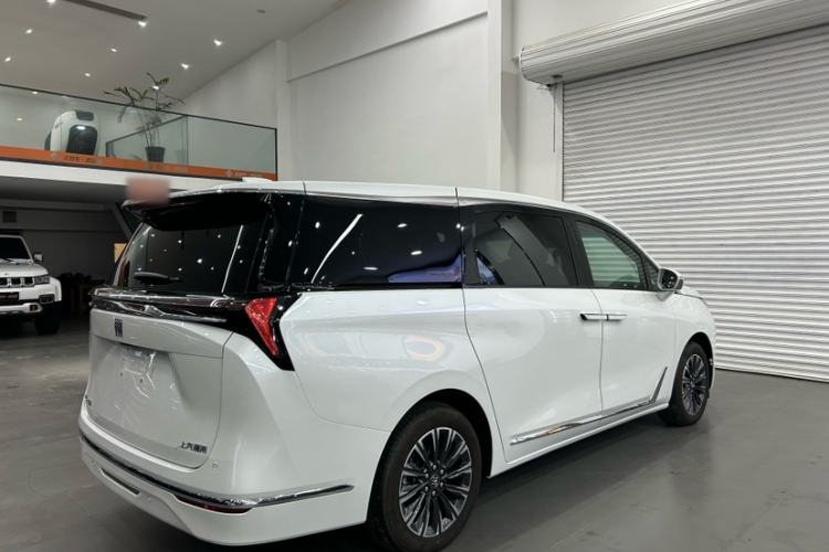 Used Buick GL8 2025 Lu Zun Deluxe Edition