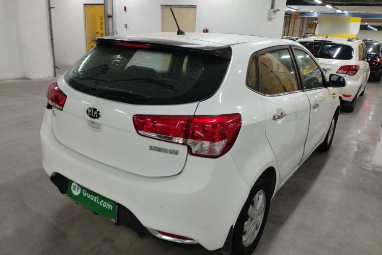 Used Kia K2 2015 Hatchback 1.4L AT GLS Cool Edition
