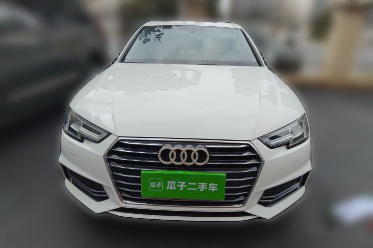 Used Audi A4L 2019 40 TFSI Ambition China VI