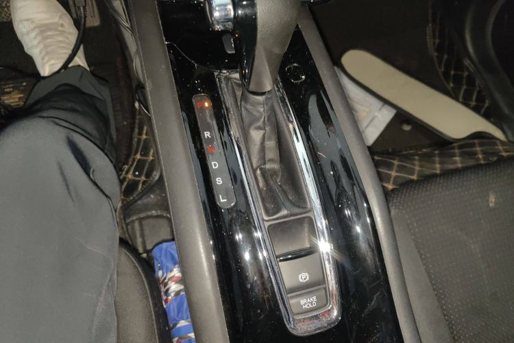 Used Honda Vezel 2020 1.5L CVT Elite Edition
