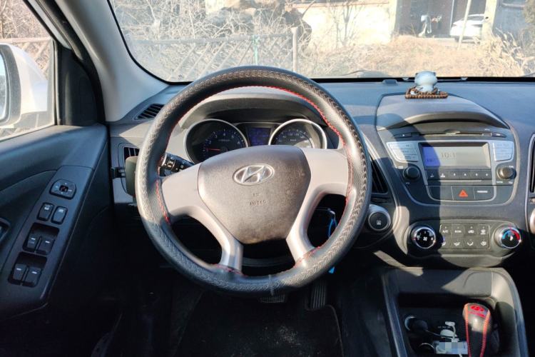 Used Hyundai ix35 2015 2.0L Automatic 2WD Comfort Edition China V Standard
