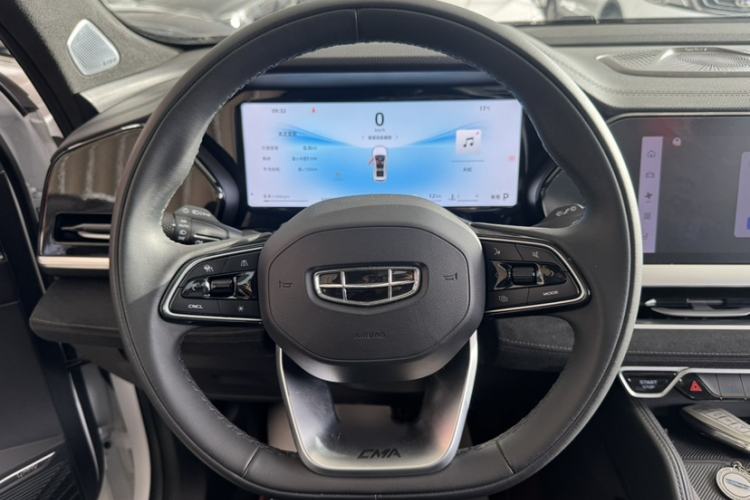 Used Geely Auto Monjaro L 2024 2.0TD High-Power Automatic Two-Wheel Drive Yunqi Version