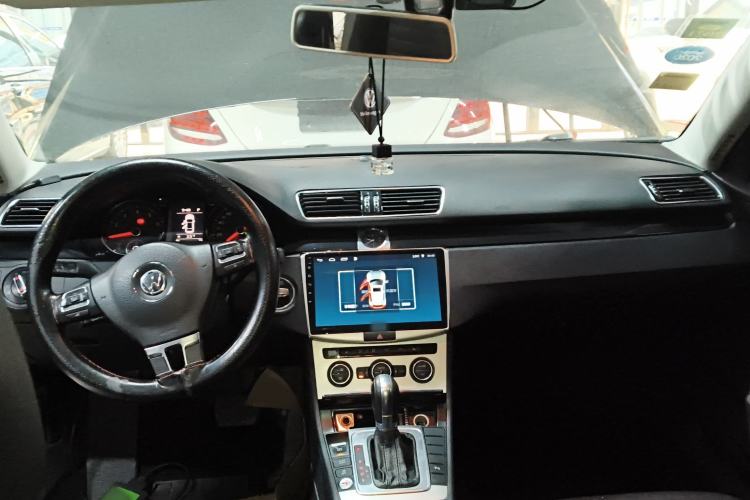 Used Volkswagen Magotan 2015 Facelift 1.8TSI Luxury Model