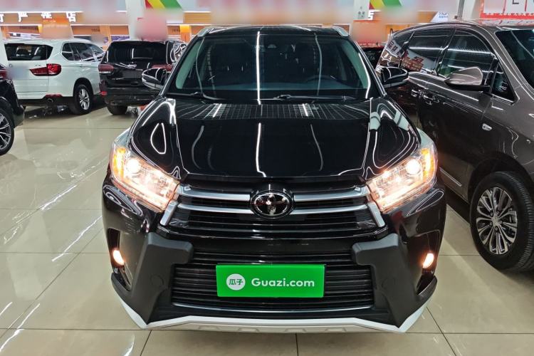 Used Toyota Highlander 2018 2.0T Four-Wheel Drive Prestige Version 7 Seats China VI Standard
