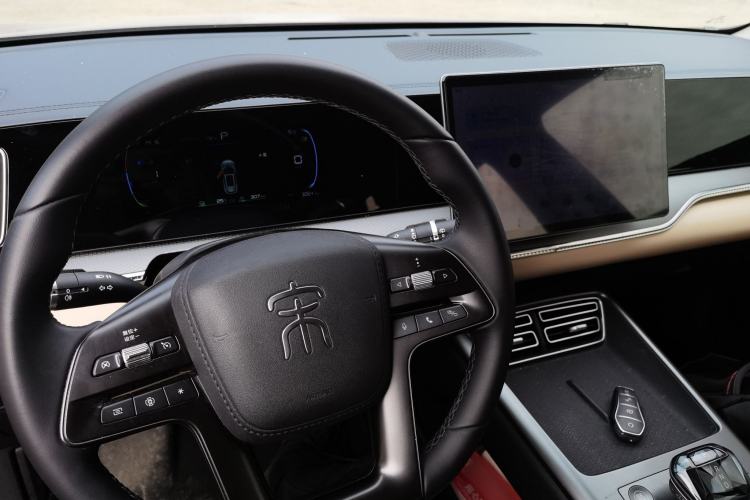 Used BYD Song Pro New Energy 2025 Second-Generation DM-i 75KM Leading Edition
