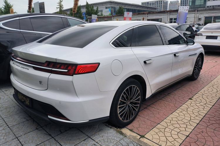 Used BYD Han 2020 EV Long-Range Luxury Model
