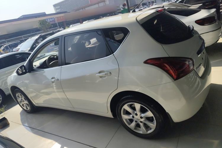 Used Nissan Tiida 2014 1.6L CVT Comfort Model
