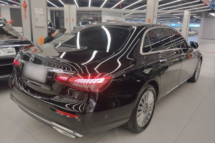 Used Mercedes-Benz E-Class 2022 Second Facelift E 300 L Luxury Edition
