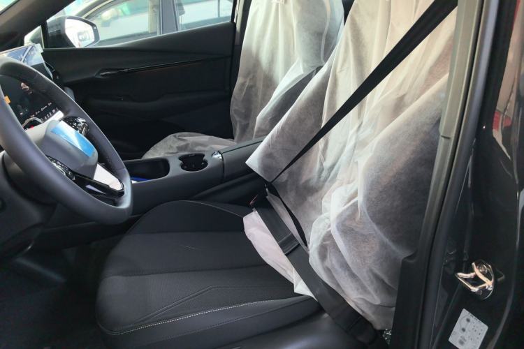 Used Volkswagen ID.UNYX 2025 Pure Model