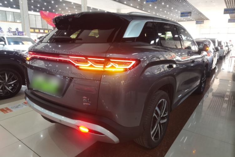 Used BYD Song L DM-i 2025 Intelligent Driving Version 112 km Beyond-Range Type
