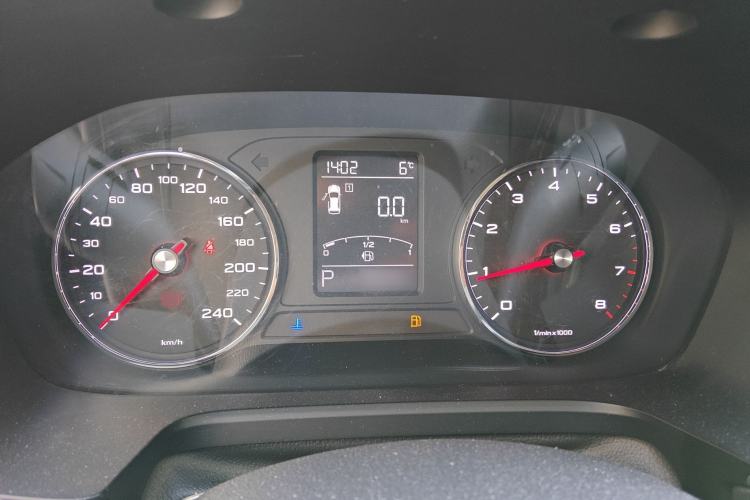 Used Roewe RX5 2016 20T Two-Wheel Drive Automatic Internet Smart Edition