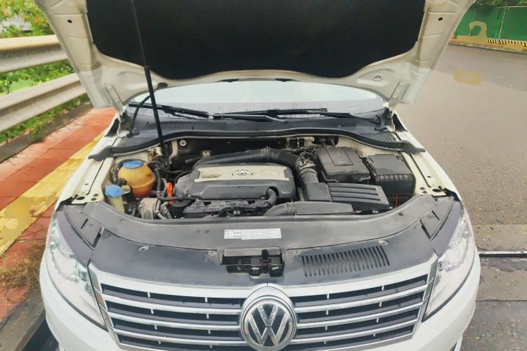 Used Volkswagen FAW-Volkswagen CC 2013 2.0 TSI Ultimate Model
