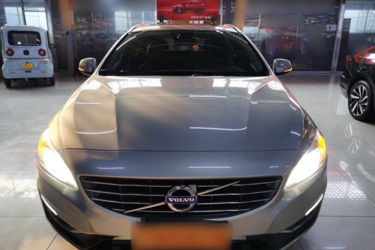 Used Volvo V60 2017 T5 Zhiyi Edition China V Standard
