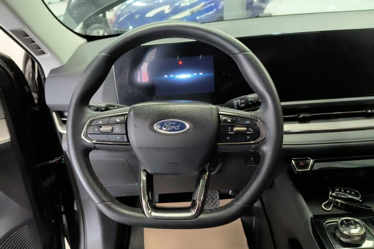 Used Ford Equator Sport 2022 EcoBoost 170 Platinum Edition
