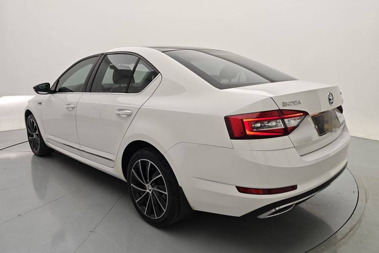 Used Skoda Octavia 2019 TSI280 DSG Luxury Edition
