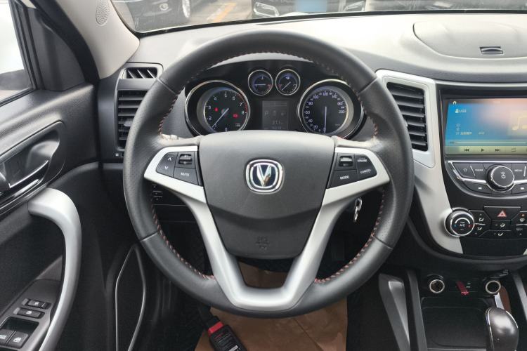 Used Changan CS35 2016 1.6L Automatic Luxury Model China V Standard
