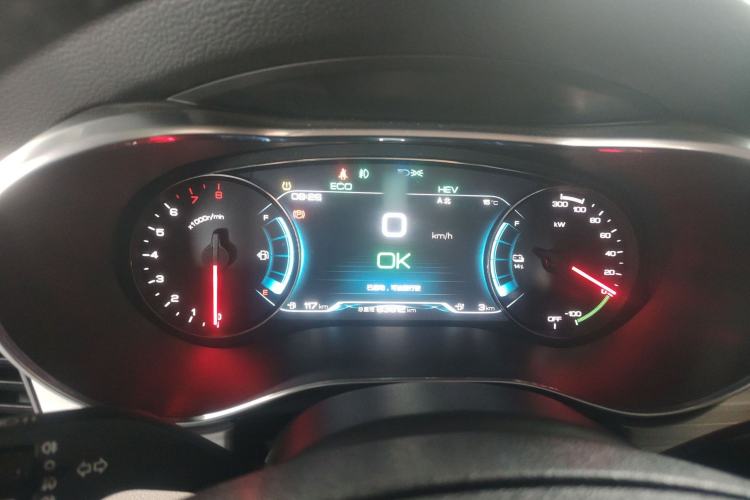 Used BYD Song MAX New Energy 2019 DM 1.5T Smart Connect Zhiyao Model 6 Seats China VI Standard
