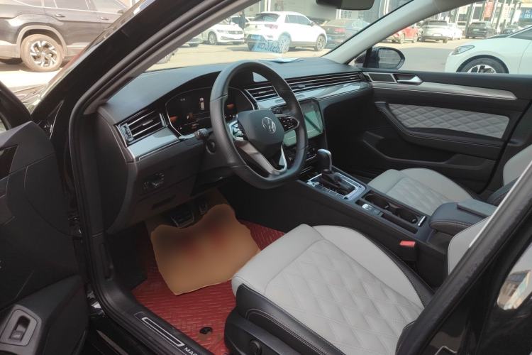 Used Volkswagen Magotan 2023 2 Million Units Limited Edition 280TSI DSG Leading Version