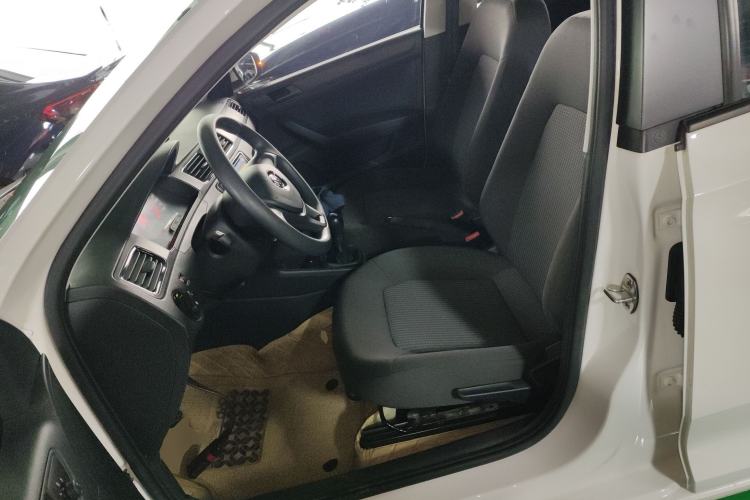 Used Volkswagen Santana 2019 1.5L Manual Fashion Edition China VI Standard
