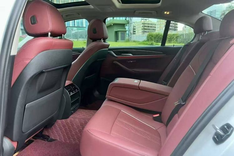 Used BMW 5 Series New Energy 2021 535Le Luxury Package
