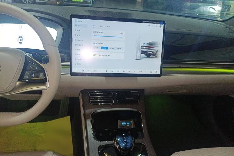 Used BYD Han 2025 EV Intelligent Driving Edition 701KM LiDAR Flagship Model
