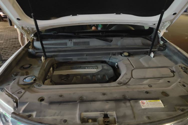 Used Geely Auto Emgrand X7 Sport 2016 2.0L Manual ZhiShang Version
