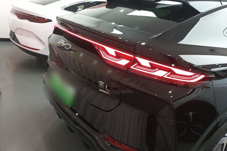 Used BYD Song L EV 2025 662 km Ultra-Range Version
