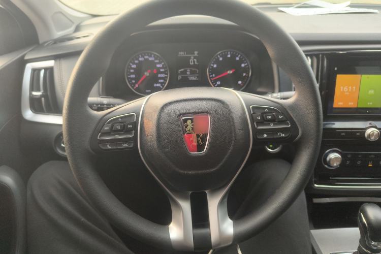 Used Roewe i6 2020 PLUS 1.6L CVT 4G Connected Glory Luxury Edition
