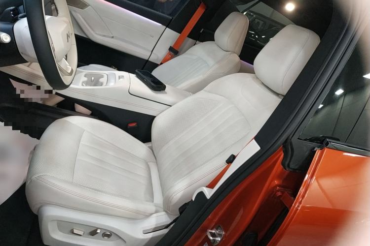 Used ONVO L60 2024 60 kWh Rear-Drive Version
