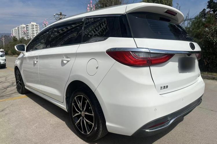 Used BYD Song MAX 2017 1.5T Automatic Smart Connect Prestige 7-Seater
