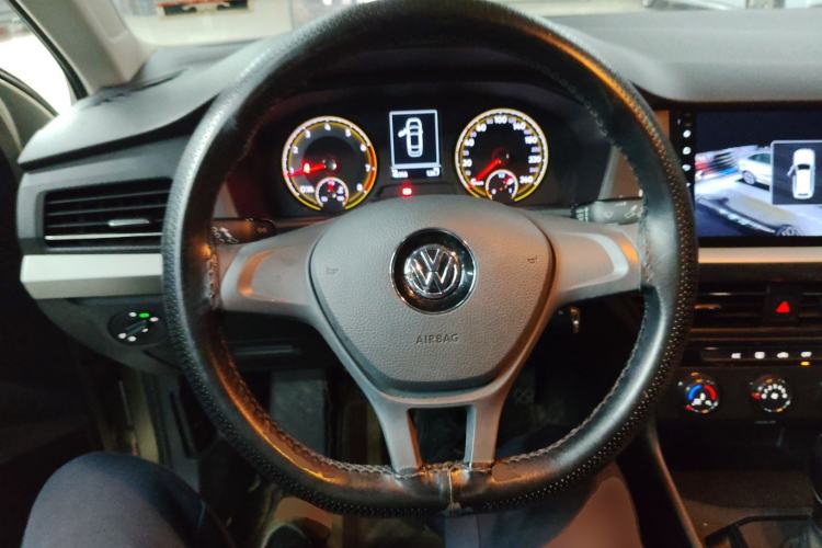 Used Volkswagen Lavida 2019 1.5L Automatic Fashion Edition China VI
