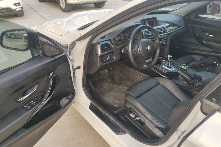 Used BMW 3 Series GT 2018 320i Sport Edition