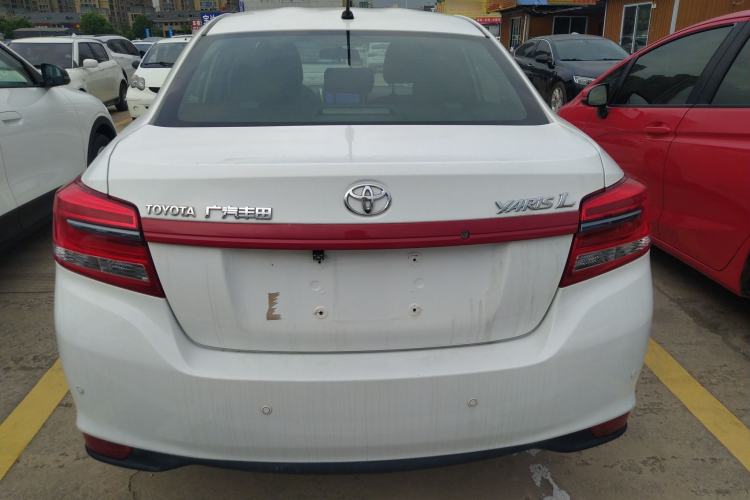 Used Toyota YARiS L 2018 1.5E CVT Champion Limited Edition
