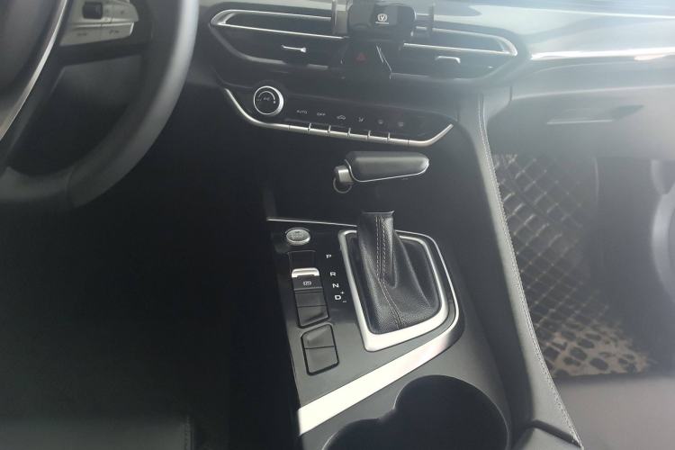 Used Changan Eado 2020 PLUS 1.6L GDI Automatic Luxury Model
