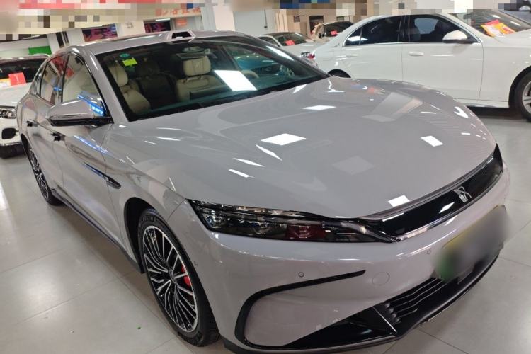 Used BYD Han 2025 EV with 701 km of Laser Radar-Enabled Intelligent Driving
