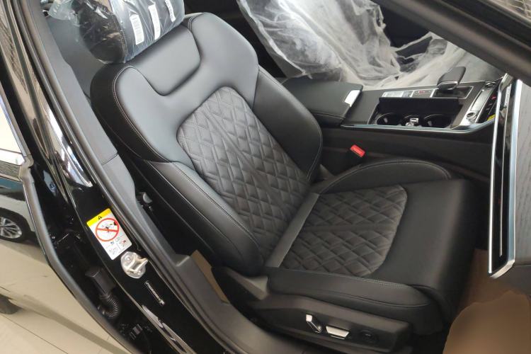 Used Audi A6L 2025 Restyled 45 TFSI quattro Prestige Dynamic Edition