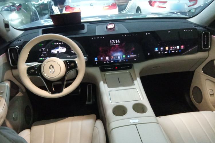 Used Hima AITO M8 2025 Extended-Range Max+ Version 53.4 kWh 5-Seater Edition
